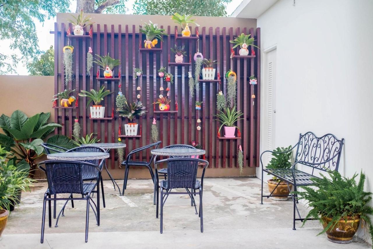The Topaz Residence Phuket Town Luaran gambar